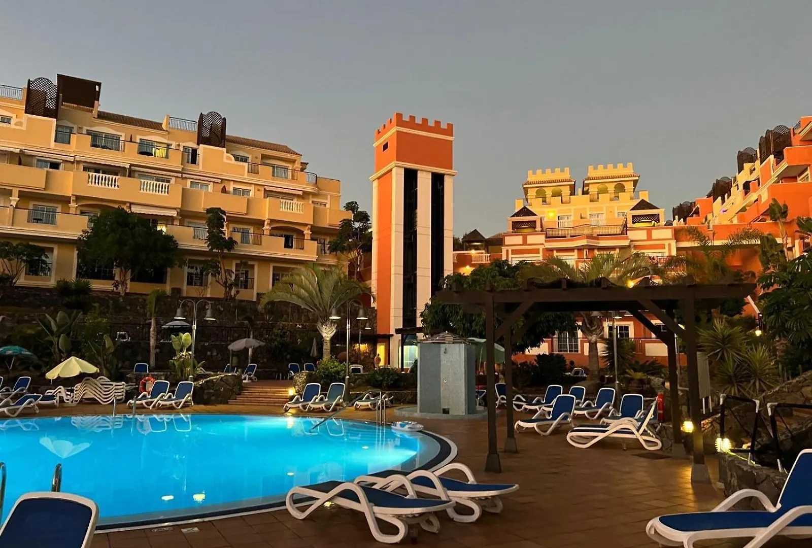 Beach Los Cristianos Granada Park Playa de las Americas  Španělsko